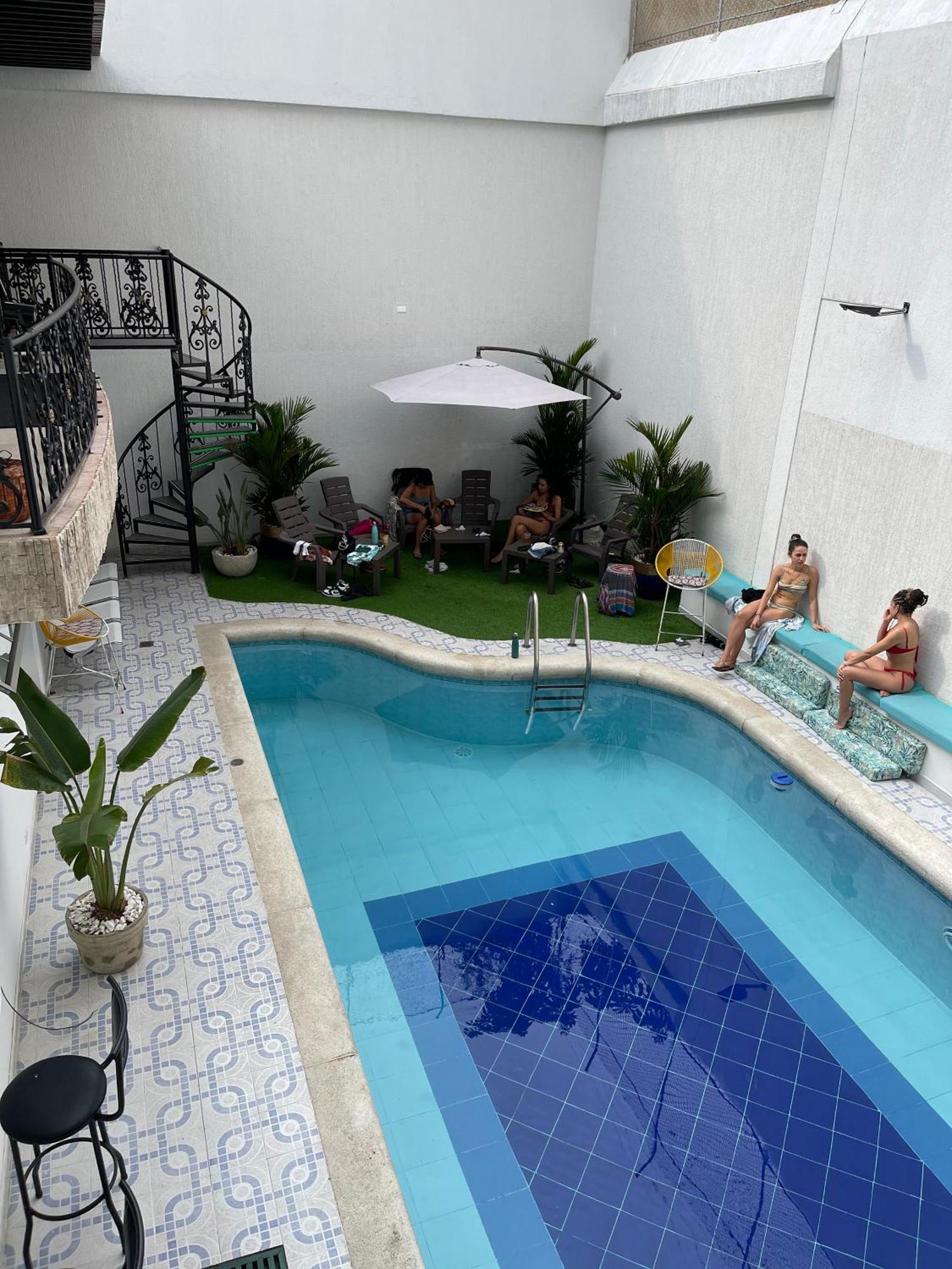 The View Hostel & Lounge Кали Экстерьер фото